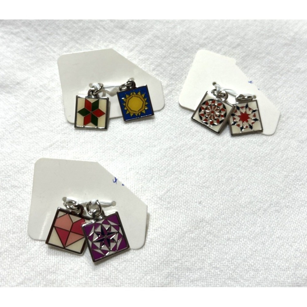Quilt Block Enamel Charms Lot of 6 Heart Sun Star .5" square FOB Pendant